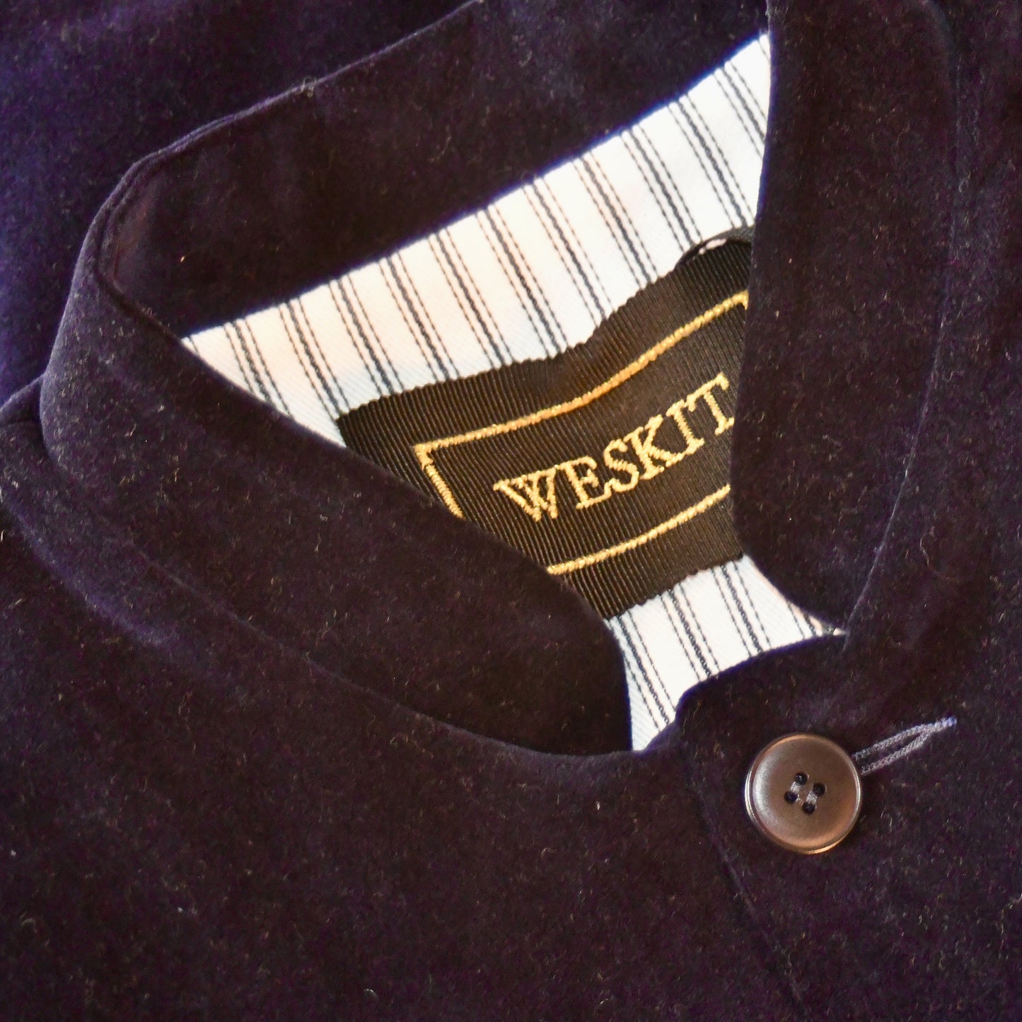 44" Classic Cut Waistcoat in Dark Navy Velvet