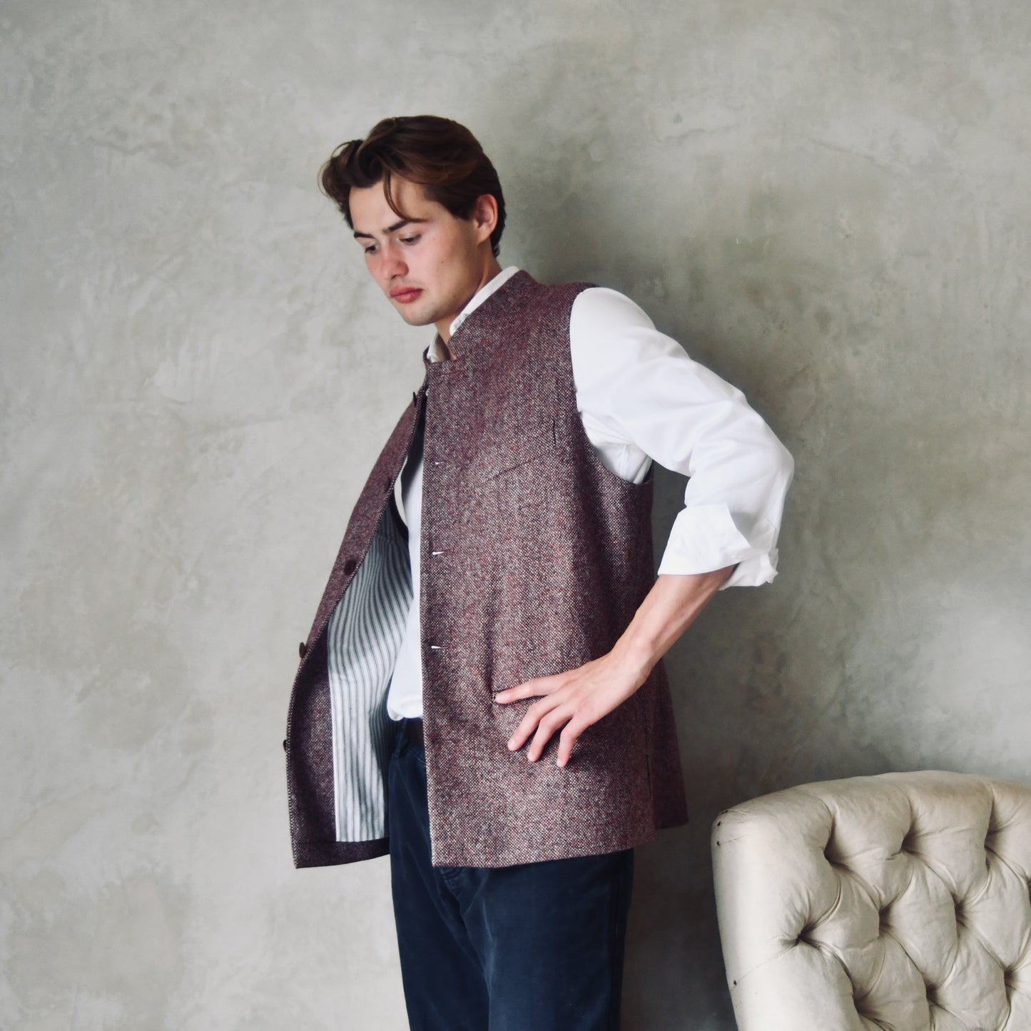 42" Tailored Cut Waistcoat in Finely Woven Bloodshot Hopsack Tweed
