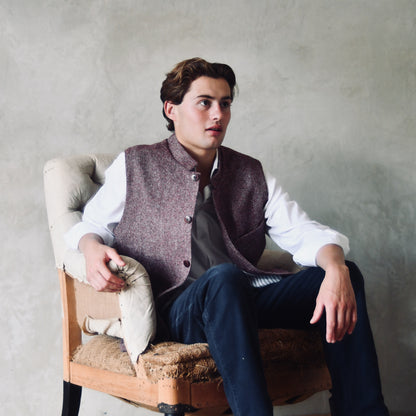 42" Tailored Cut Waistcoat in Finely Woven Bloodshot Hopsack Tweed
