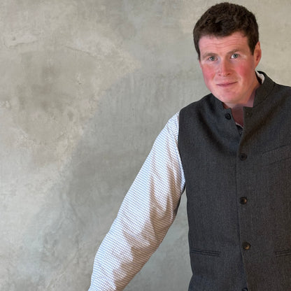 44" Classic Cut Waistcoat in Charcoal Herringbone Lambswool-Cashmere Mix