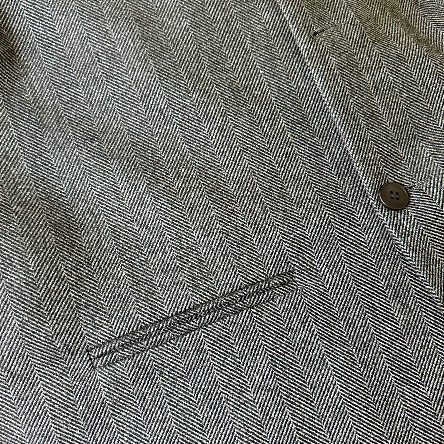 44" Classic Cut Waistcoat in Charcoal Herringbone Lambswool-Cashmere Mix