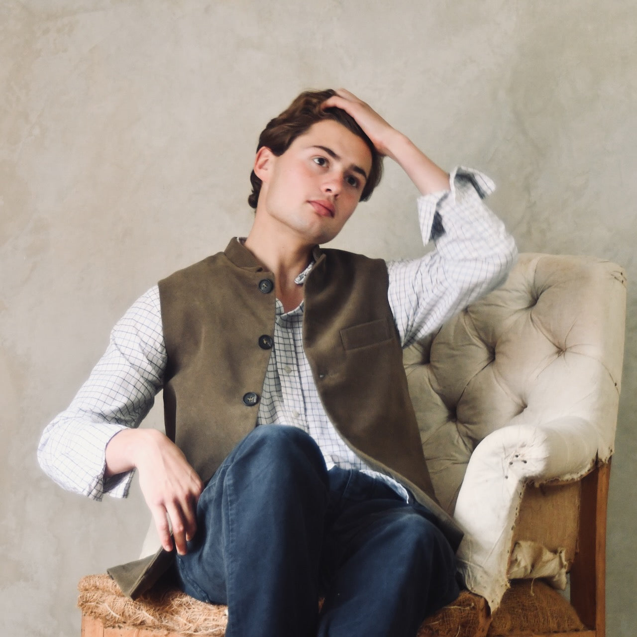 40" Classic Cut Waistcoat in Khaki Moleskin