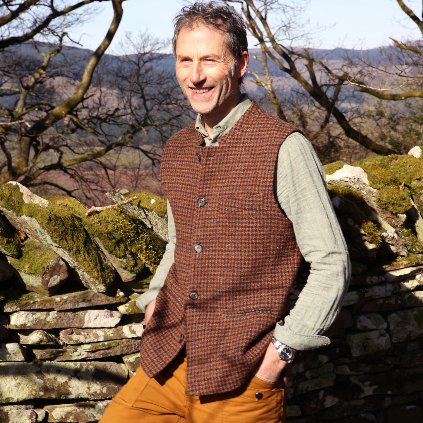 Tailored Cut Waistcoat in Copper Check Lovat Tweed