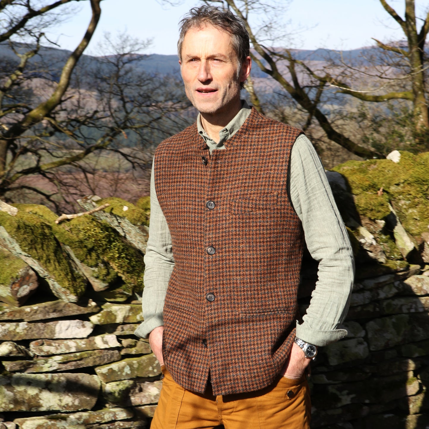 Tailored Cut Waistcoat in Copper Check Lovat Tweed