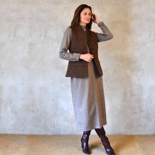 10 – Ladies Classic Cut Waistcoat in Copper Check Lovat Tweed