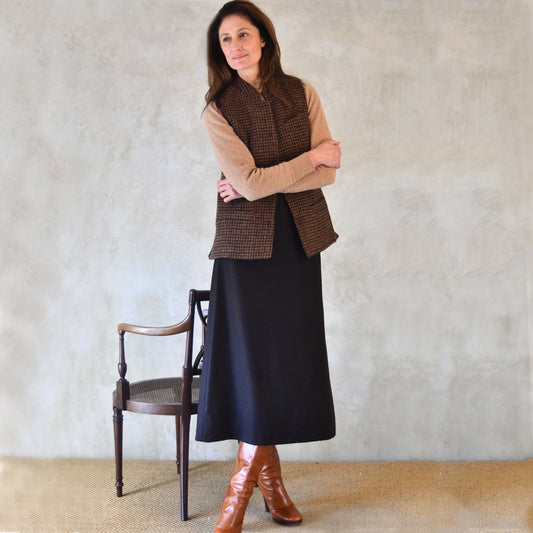 12 – Ladies Classic Cut Waistcoat in Copper Check Lovat Tweed